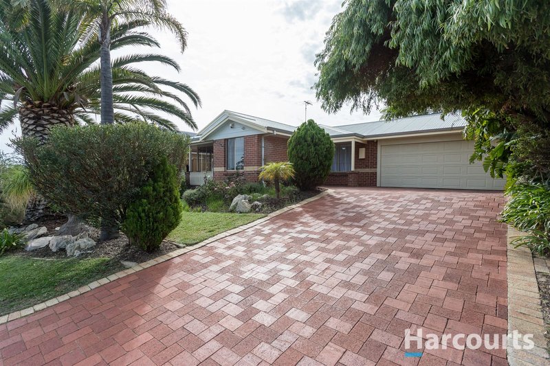 14 Gannet Rise, Halls Head WA 6210