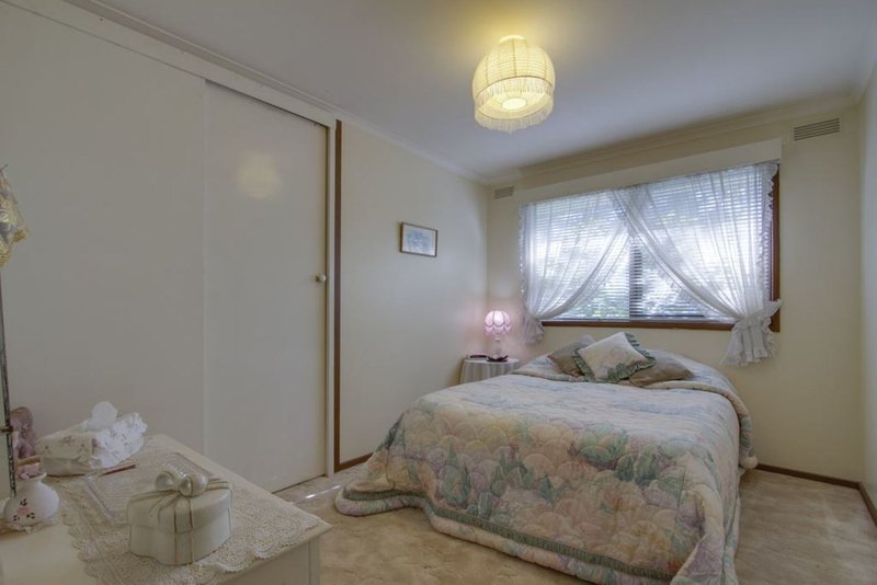 Photo - 14 Garden Avenue, Boronia VIC 3155 - Image 6