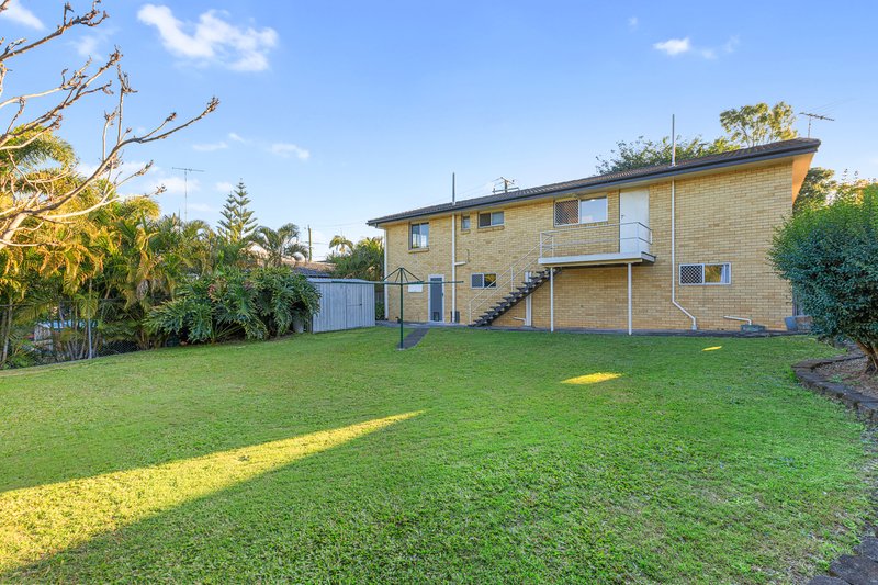 Photo - 14 Garie Street, Wishart QLD 4122 - Image 13