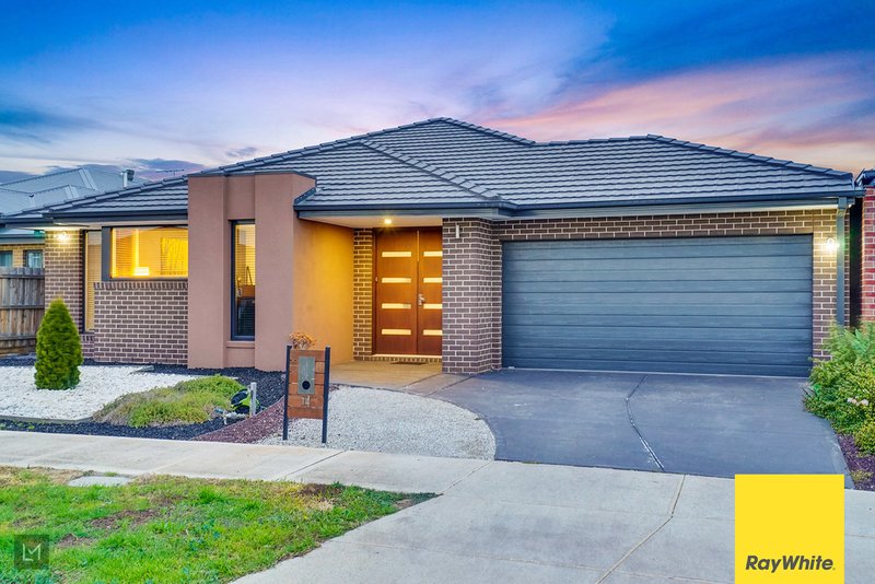 Photo - 14 Gianni Court, Tarneit VIC 3029 - Image 5