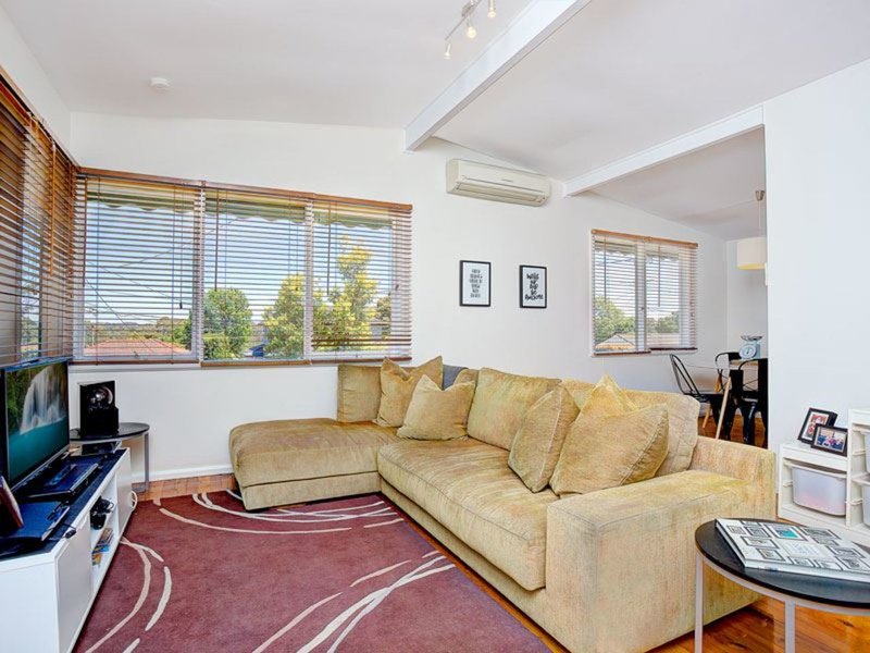 Photo - 14 Gideon Street, Winston Hills NSW 2153 - Image 3