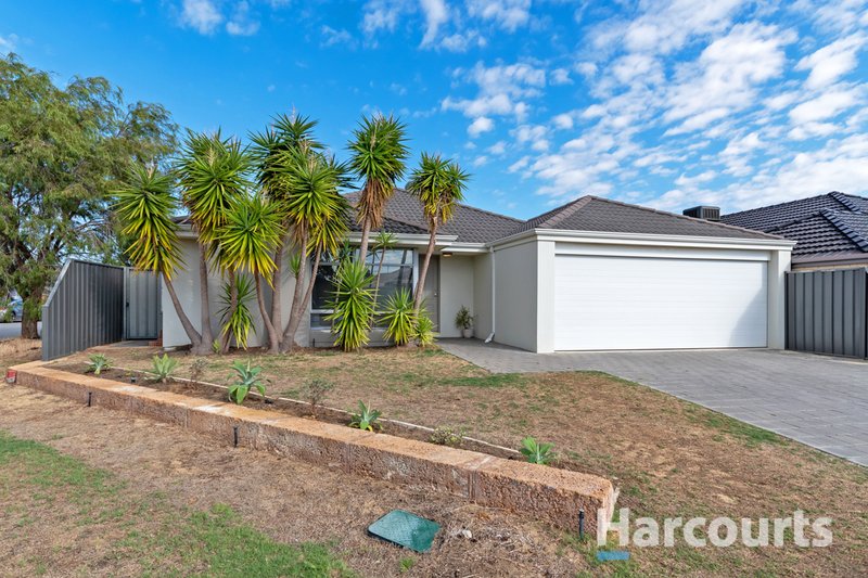 Photo - 14 Girramay Road, Banksia Grove WA 6031 - Image 8