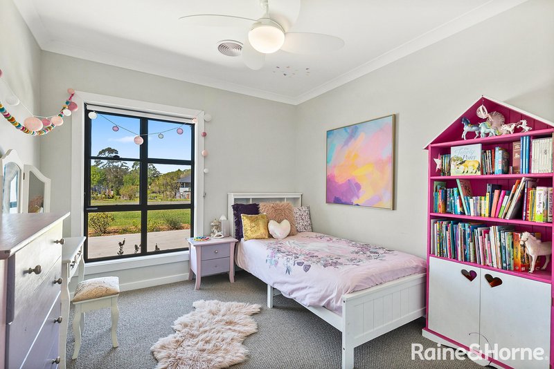 Photo - 14 Gladioli Vista, Bomaderry NSW 2541 - Image 17