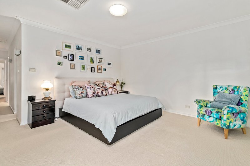 Photo - 14 Glasgow Street, Hughes ACT 2605 - Image 15