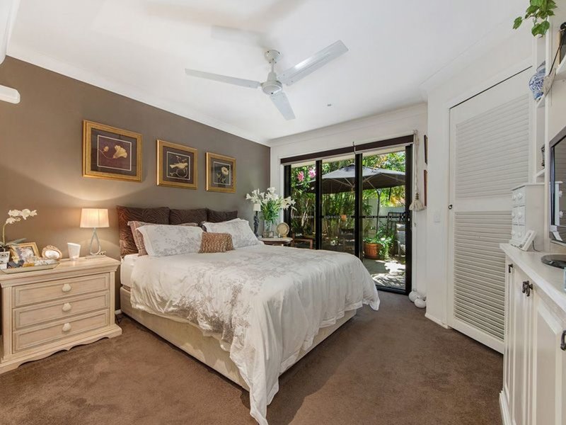 Photo - 14 Glastonbury Drive, Mudgeeraba QLD 4213 - Image 7