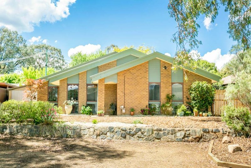 14 Gleeson Place, Kambah ACT 2902