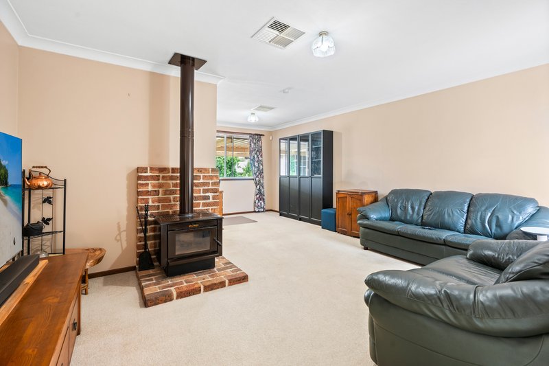 Photo - 14 Glen Osmond Crescent, Bossley Park NSW 2176 - Image 3