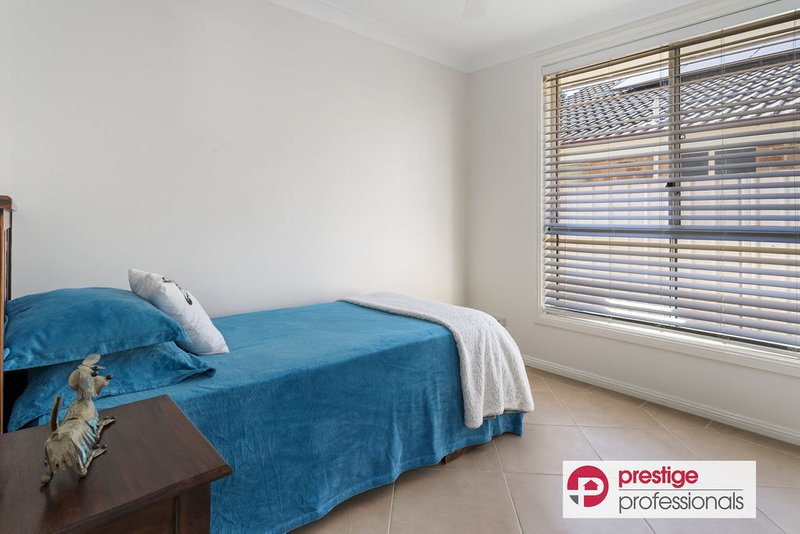 Photo - 14 Glengyle Court, Wattle Grove NSW 2173 - Image 6