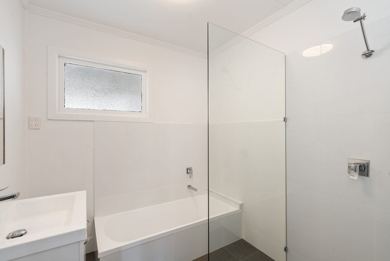 Photo - 14 Glenhaven Street, Kedron QLD 4031 - Image 11