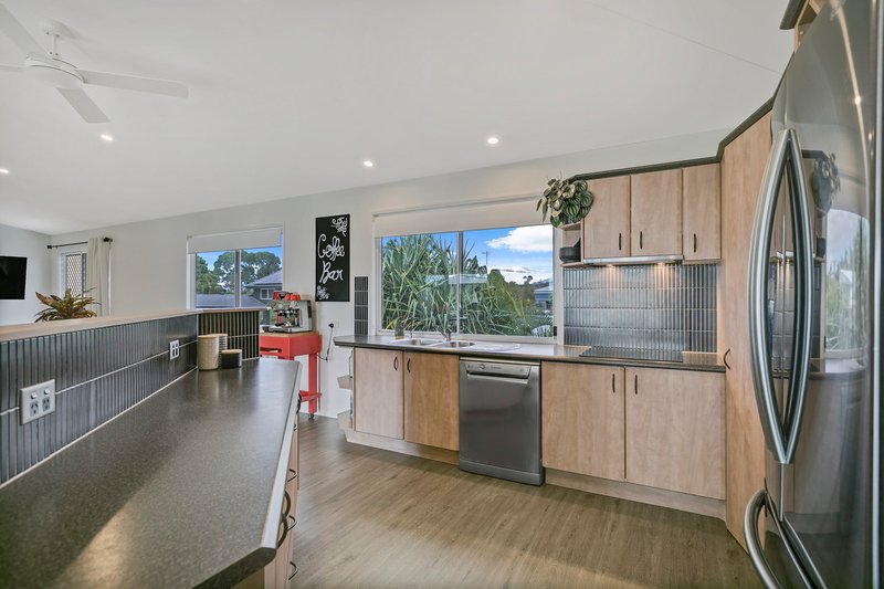 Photo - 14 Godfreys Avenue, Bli Bli QLD 4560 - Image 5