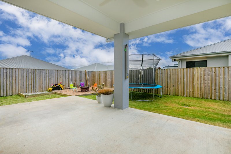 Photo - 14 Goldencrest Street, Caboolture QLD 4510 - Image 15