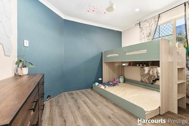 Photo - 14 Goodwood Way, Canning Vale WA 6155 - Image 7