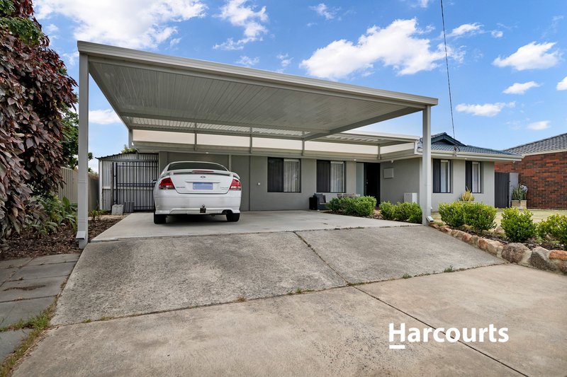 Photo - 14 Goolema Place, Wanneroo WA 6065 - Image 3