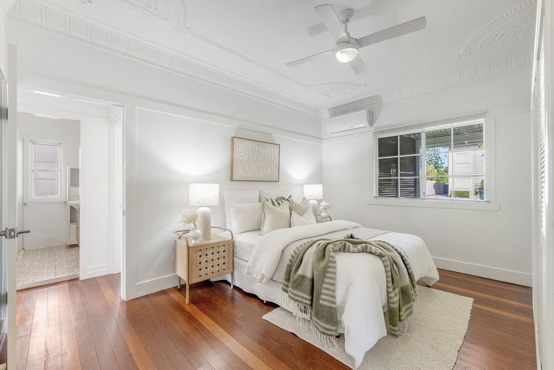 Photo - 14 Gorban Street, Holland Park QLD 4121 - Image 6