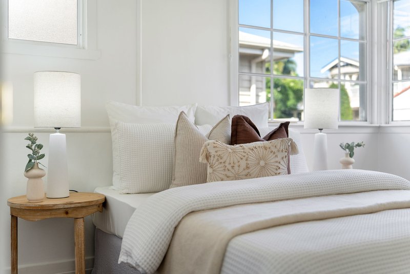 Photo - 14 Gorban Street, Holland Park QLD 4121 - Image 9