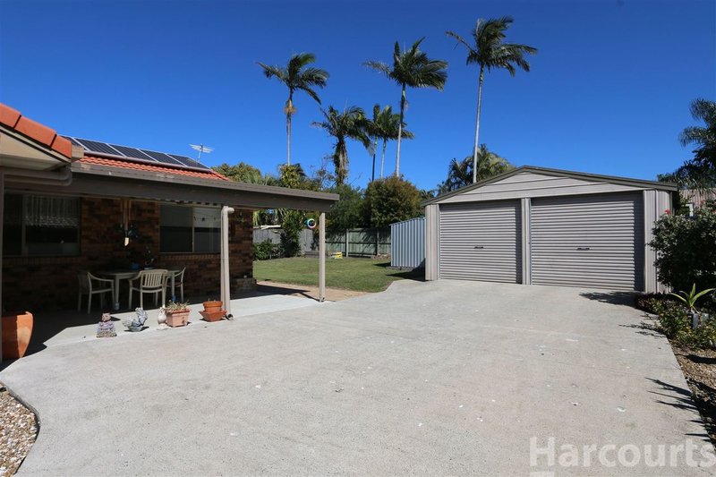 Photo - 14 Gordon Cres , Sandstone Point QLD 4511 - Image 3