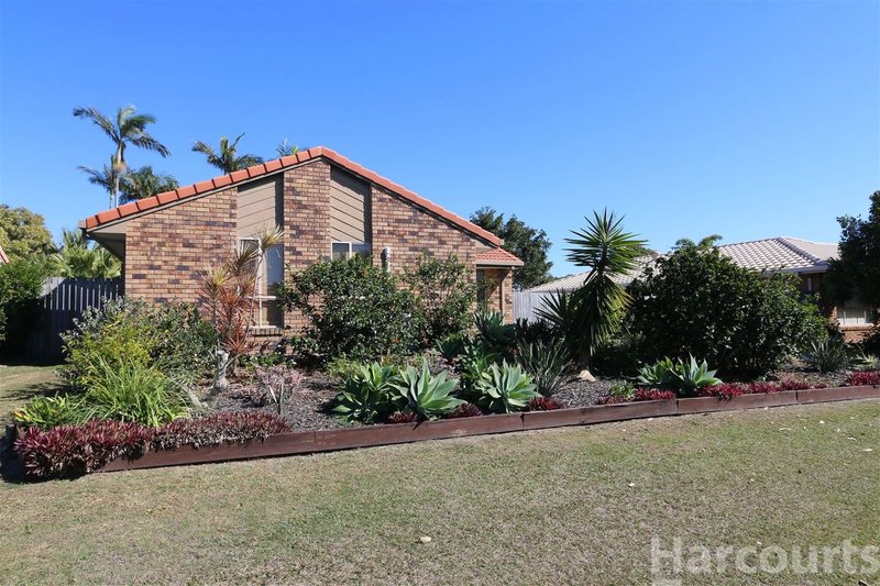 Photo - 14 Gordon Cres , Sandstone Point QLD 4511 - Image 5