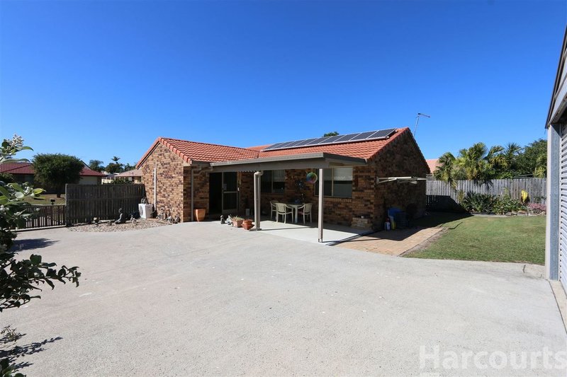 Photo - 14 Gordon Cres , Sandstone Point QLD 4511 - Image 7