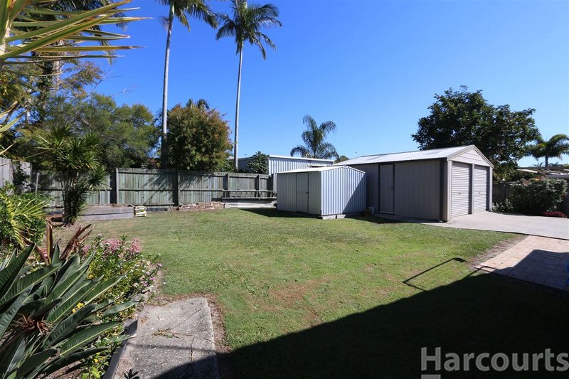 Photo - 14 Gordon Cres , Sandstone Point QLD 4511 - Image 8