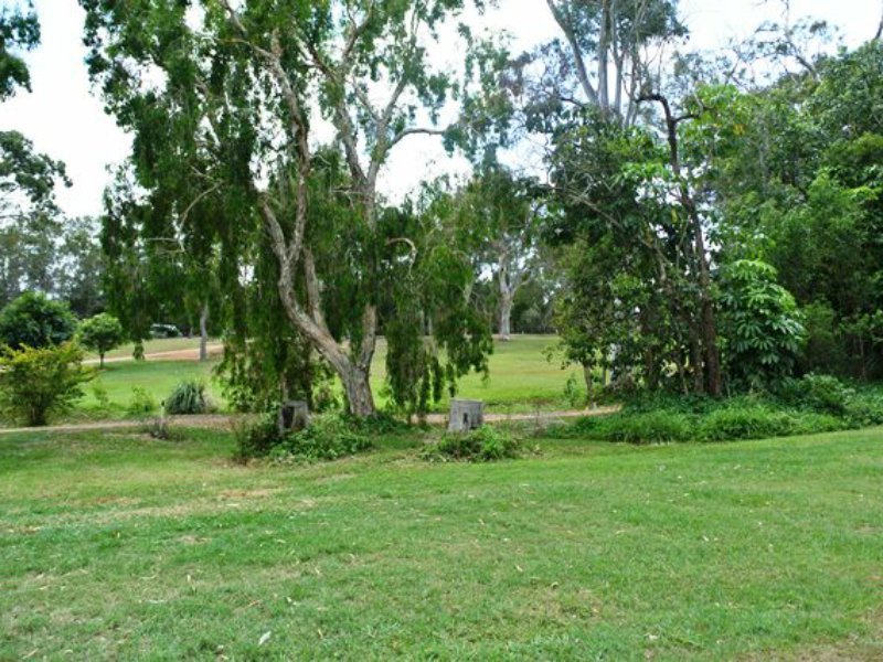 Photo - 14 Gordon Road, Macleay Island QLD 4184 - Image 6