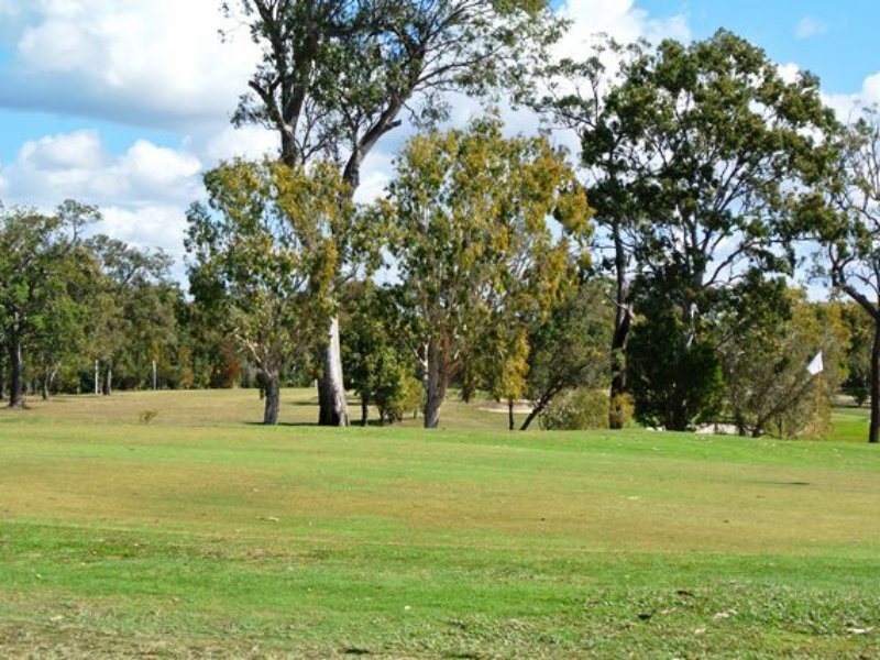 Photo - 14 Gordon Road, Macleay Island QLD 4184 - Image 9