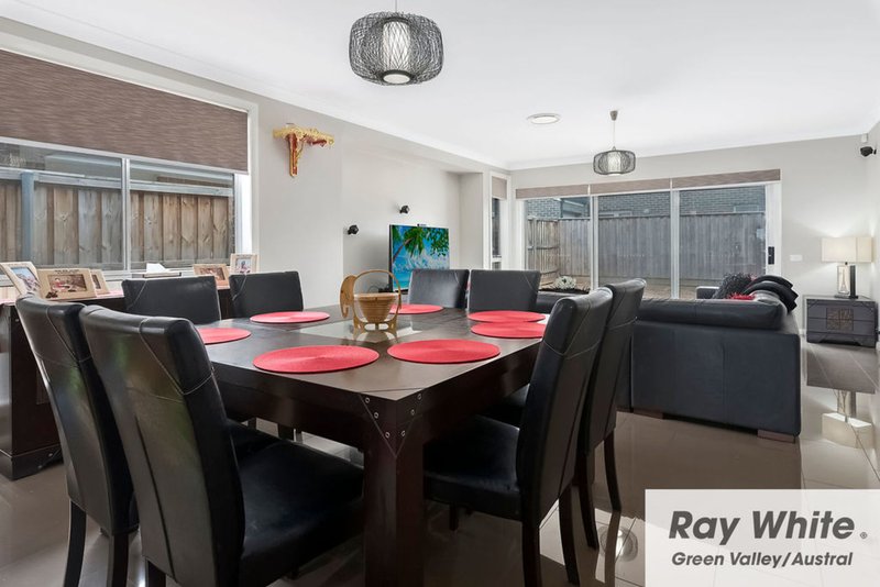 Photo - 14 Gorgon Avenue, Elizabeth Hills NSW 2171 - Image 3