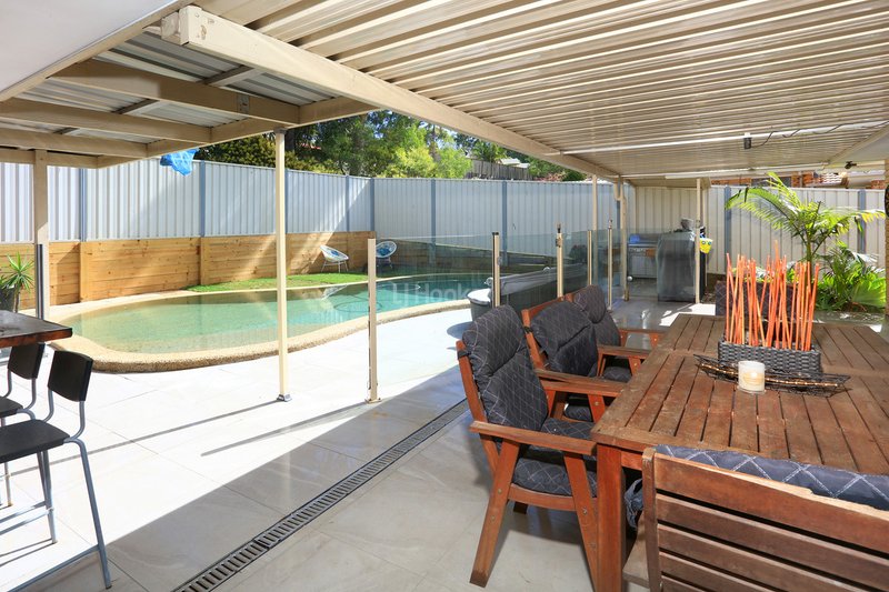 Photo - 14 Gosford Court, Helensvale QLD 4212 - Image 20