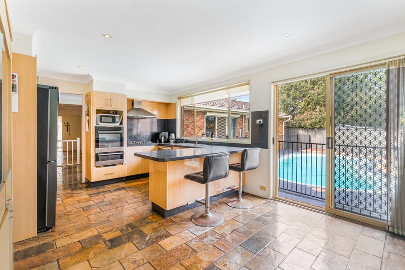 Photo - 14 Gosse Place, Bonnyrigg Heights NSW 2177 - Image 13