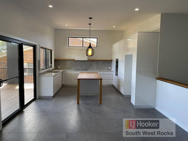 Photo - 14 Government Road, South West Rocks NSW 2431 - Image 4