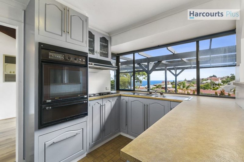 Photo - 14 Grand Central Avenue, Hallett Cove SA 5158 - Image 4