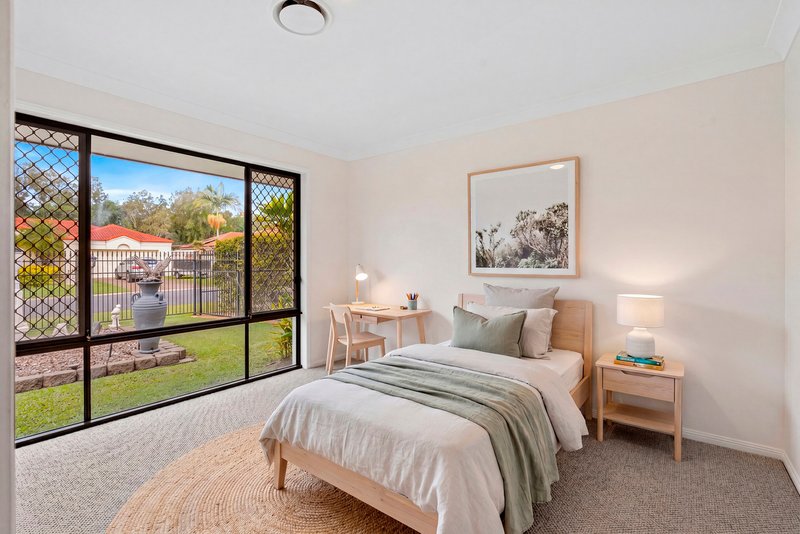 Photo - 14 Grasstree Way, Molendinar QLD 4214 - Image 10