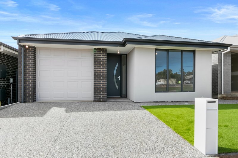 14 Greenfinch Grove, Port Noarlunga South SA 5167