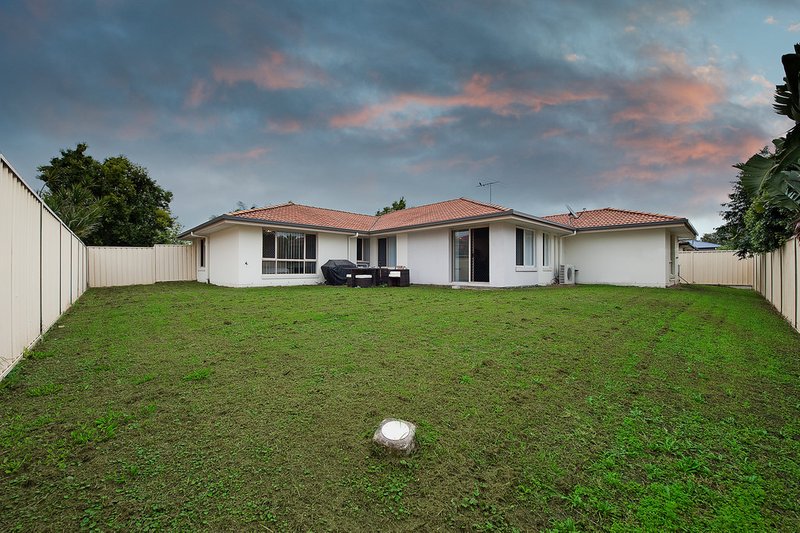 Photo - 14 Greenway Place, Deception Bay QLD 4508 - Image 12