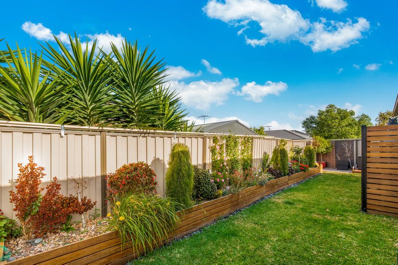 Photo - 14 Grenache Street, Point Cook VIC 3030 - Image 17