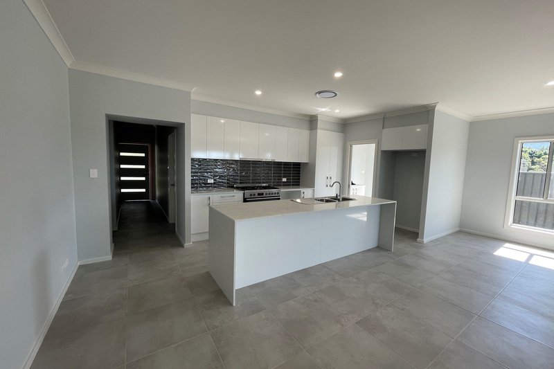 Photo - 14 Gully Gum Street, Horsley NSW 2530 - Image 3