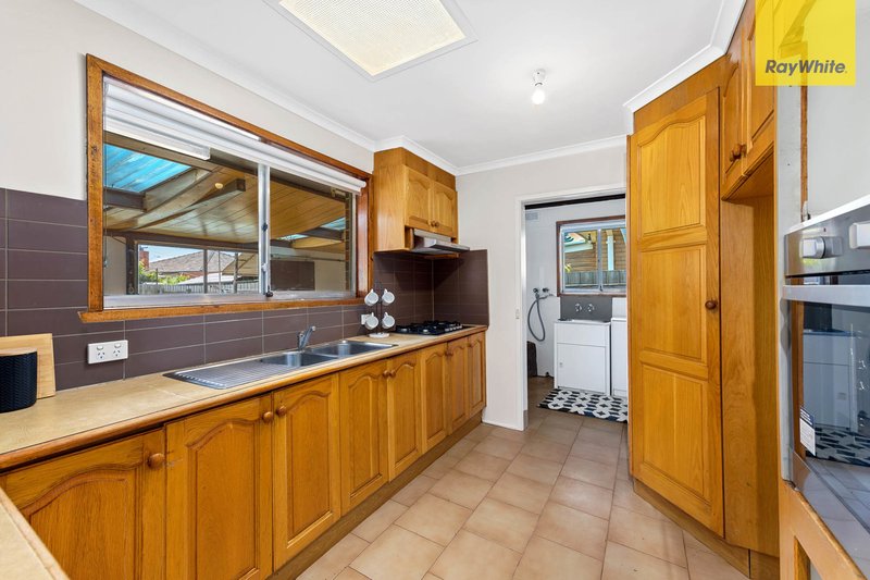 Photo - 14 Gumtree Close, St Albans VIC 3021 - Image 4