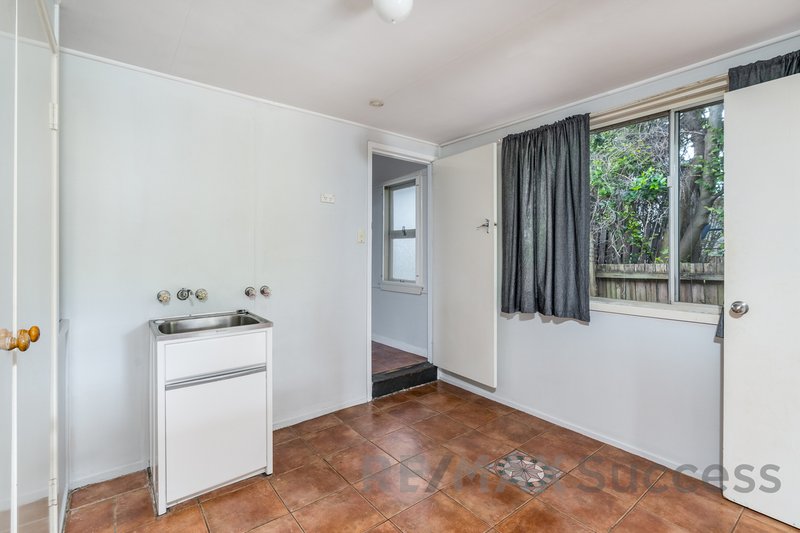 Photo - 14 Hagan Street, North Toowoomba QLD 4350 - Image 11