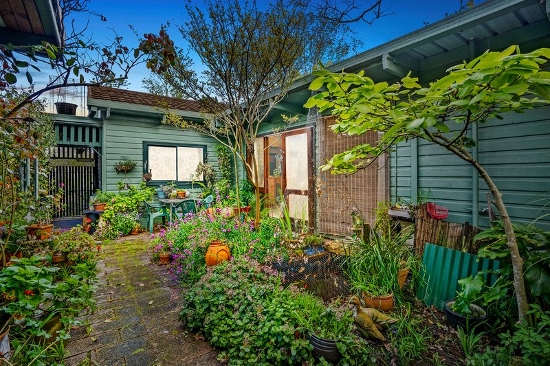 Photo - 14 Haig Street, Croydon VIC 3136 - Image 3