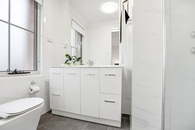 Photo - 14 Hamlin Street, Quakers Hill NSW 2763 - Image 12