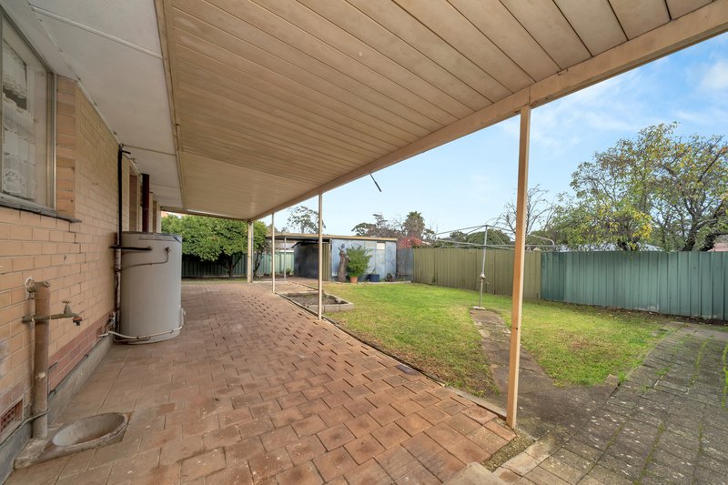 Photo - 14 Hampshire Crescent, Valley View SA 5093 - Image 4