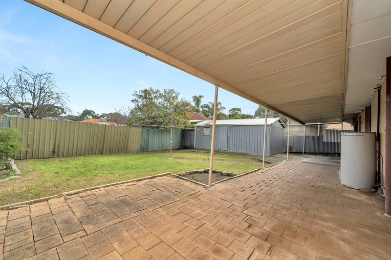 Photo - 14 Hampshire Crescent, Valley View SA 5093 - Image 5