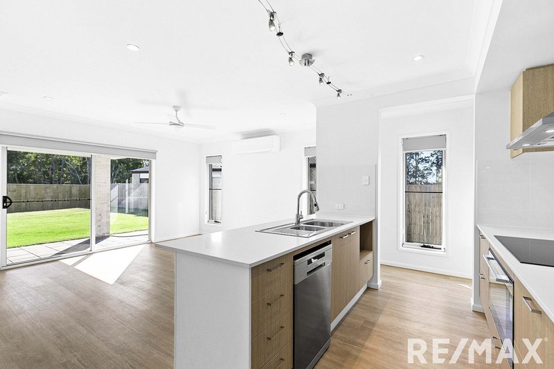 Photo - 14 Harmony Avenue, Urraween QLD 4655 - Image 2