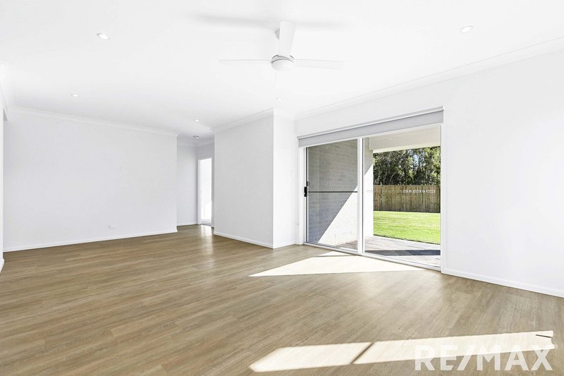 Photo - 14 Harmony Avenue, Urraween QLD 4655 - Image 6