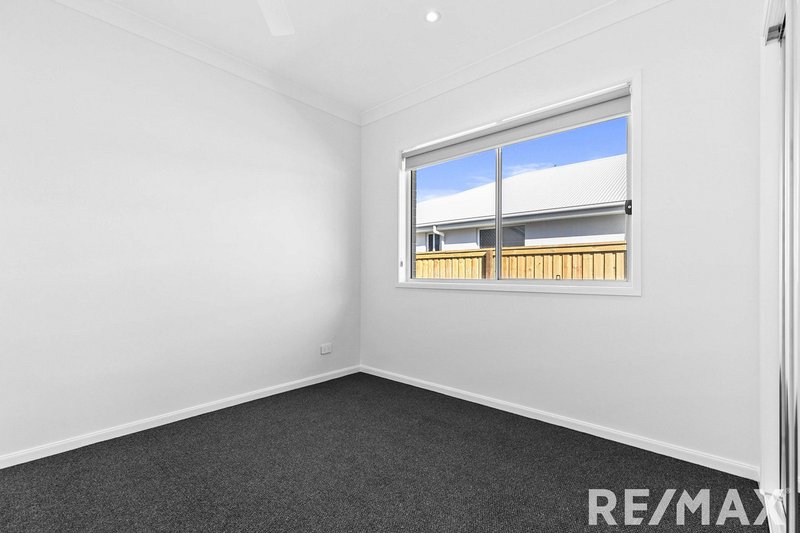 Photo - 14 Harmony Avenue, Urraween QLD 4655 - Image 11