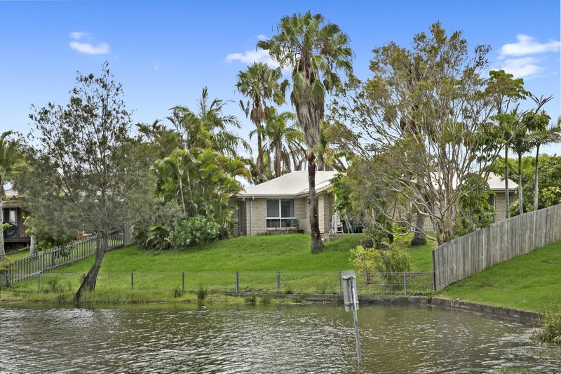 Photo - 14 Harrier Drive, Burleigh Waters QLD 4220 - Image 11