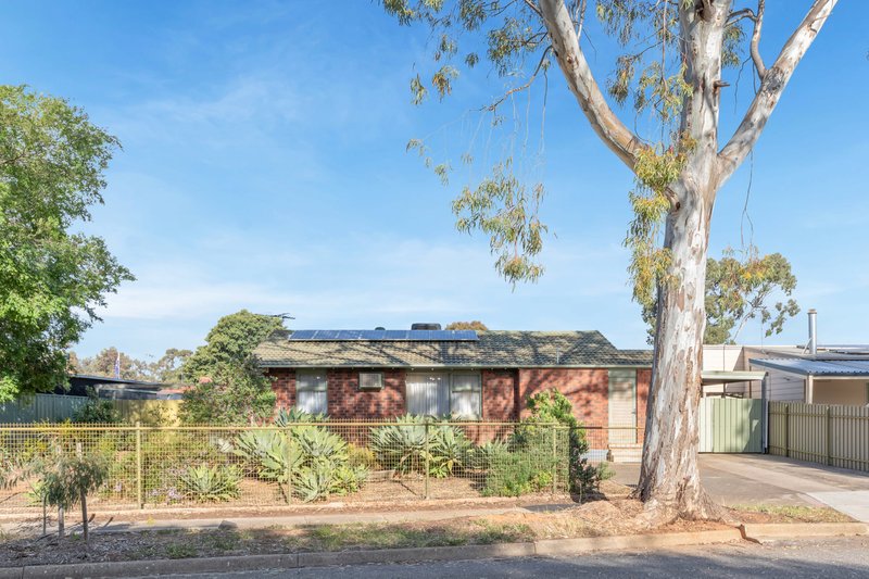 Photo - 14 Haslam Crescent, Elizabeth Vale SA 5112 - Image 2