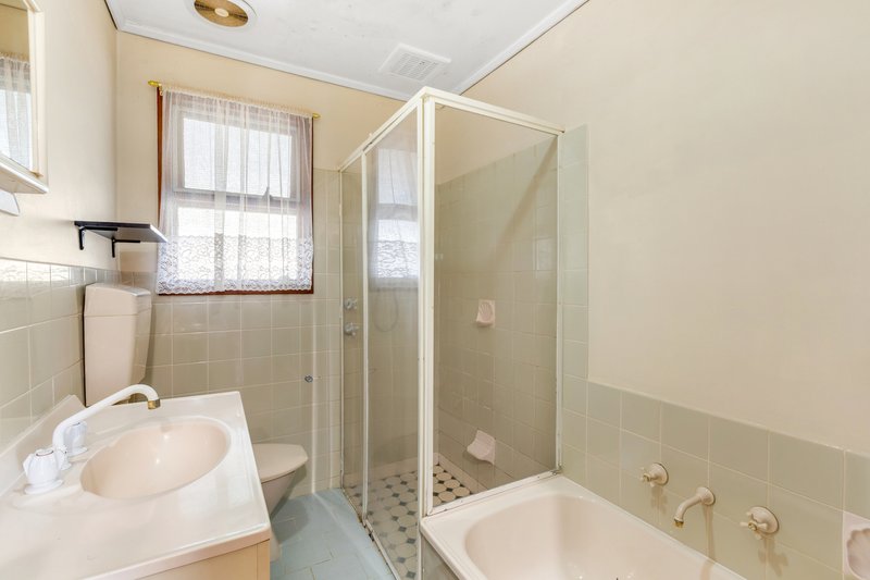 Photo - 14 Haslam Crescent, Elizabeth Vale SA 5112 - Image 16