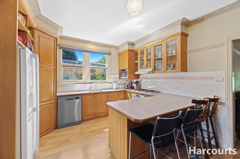 Photo - 14 Hastings Square, Warragul VIC 3820 - Image 5