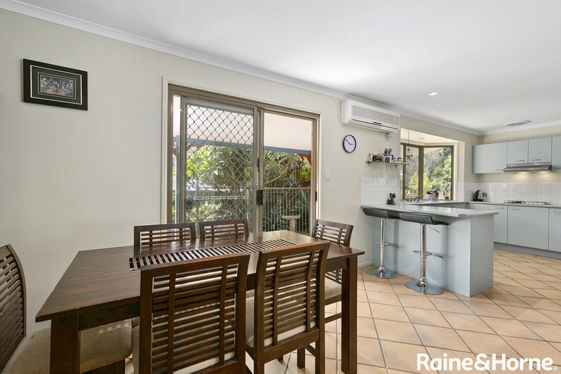 Photo - 14 Havenside Court, Pomona QLD 4568 - Image 3