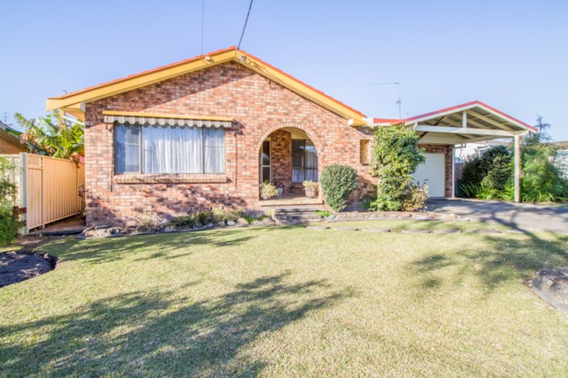 14 Hawaii Avenue, Forster NSW 2428